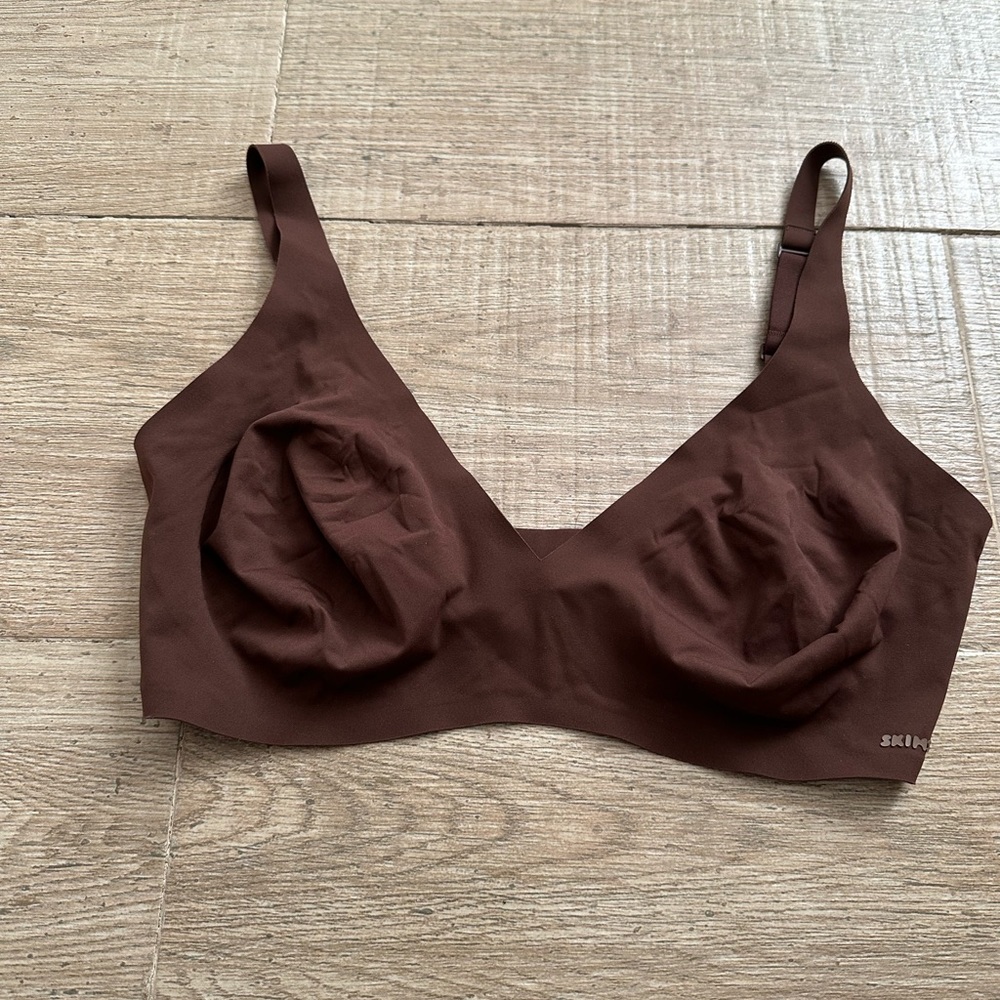 Skims Naked Plunge Bralette